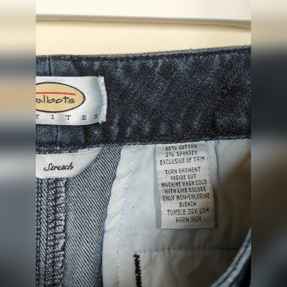 Talbot's Petites Belted Dark Wash Skirt Size 10 Stretch. Distressed - Picture 3 of 7